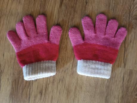 Rukavičky pre 3-6 ročne slečny, 104