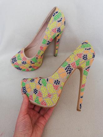 Lodičky s kamienkami, 39