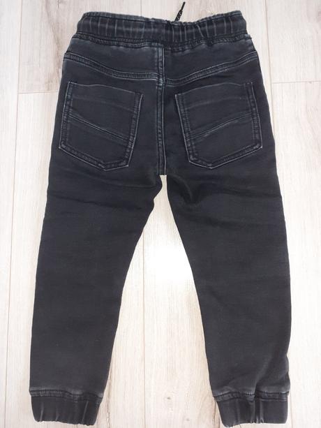 Čierne štýlové rifle, next,98