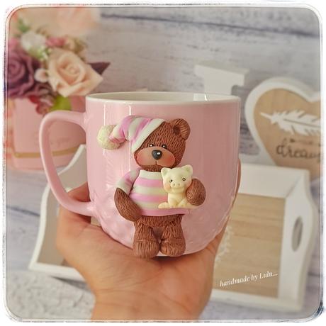 Milé hrnceky , ktoré v noci svietia, rucne modelov,