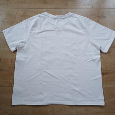 Biele tričko s flitrovou aplikáciou kvetov, f&f,l