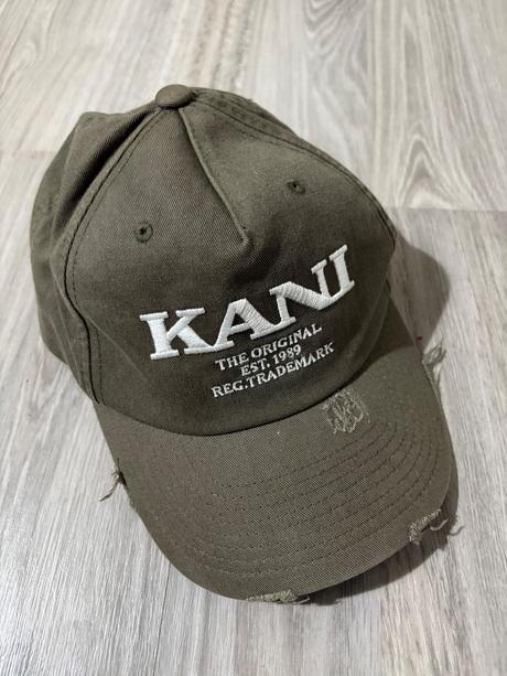 Šiltovka karl kani, 