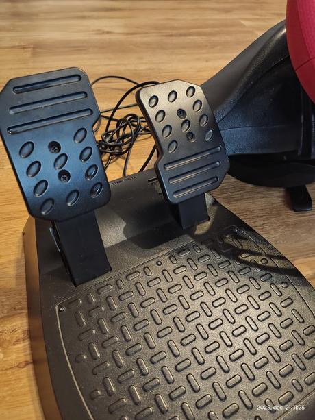 Ferrari 458 spider herný volant, 