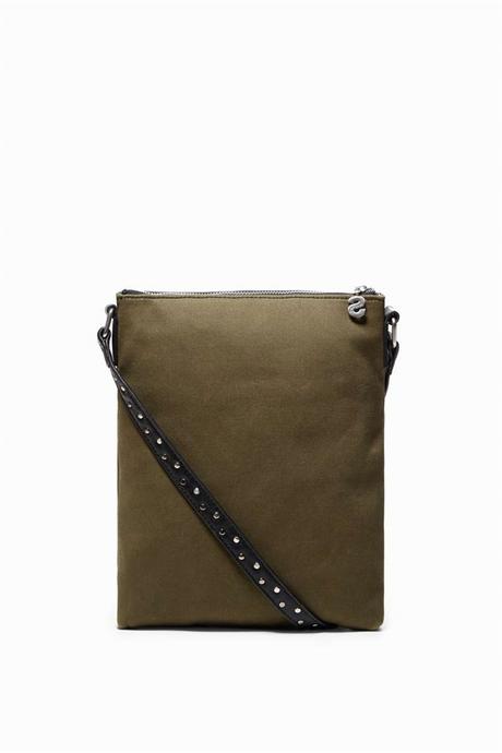 Vyšívaná kabelka, desigual