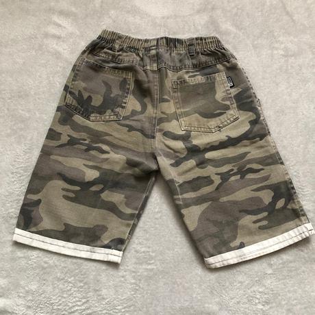 Maskáčové kraťasy, 146