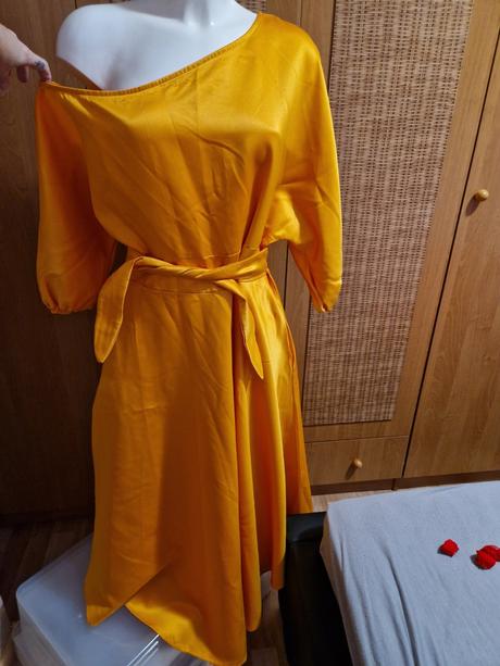 Spoločenské šaty, xl