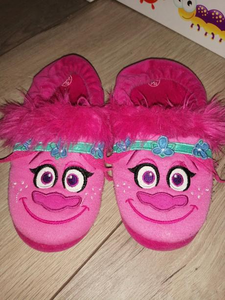 Trolkové papučky dreamworks, 31