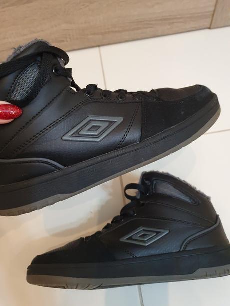 Zateplené prechodné tenisky, umbro,37