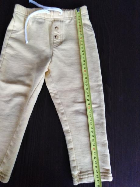 Žlté teplaciky, 86