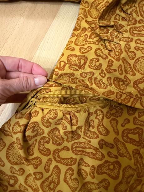 En fant zimna bunda 128, 128