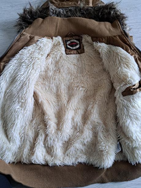 Zimná bunda s kožušinkou, m