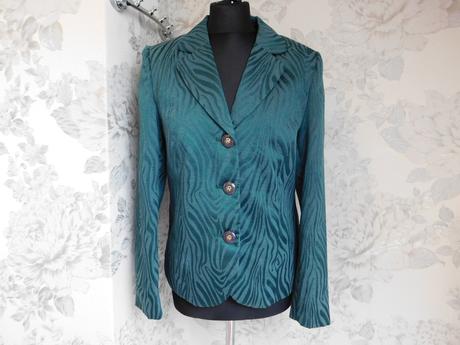 Trendy elegantny kvalitny blejzer/sako, 38