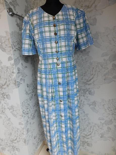 Luxusne trachten šaty/kroj, 50