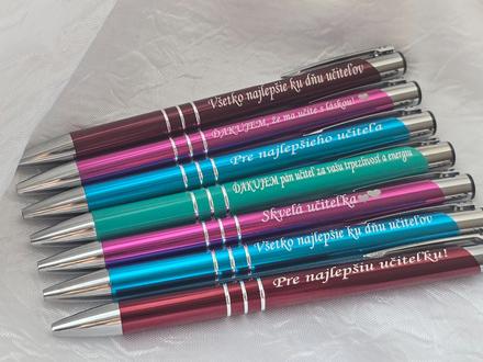 Pero s vlastným textom, 