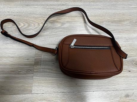 Dámska kabelka, benetton