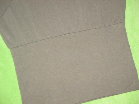 Kvalitné tričko/top rinascimento, s