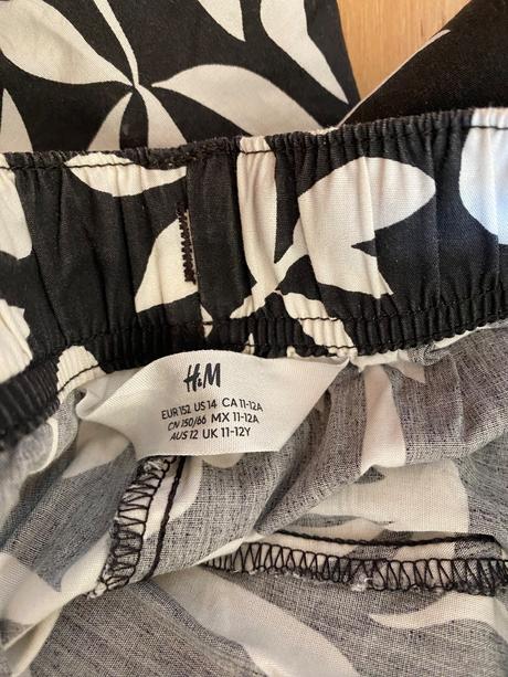Šortky, h&m,152