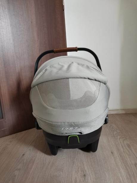 Nuna pipa next hazelwood, nuna