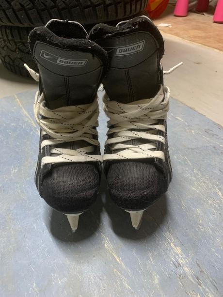 Nike bauer korčule, bauer,31