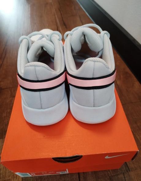 Tenisky nike legend essential top stav, nike,36