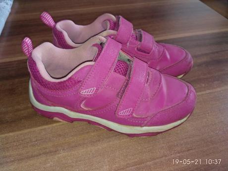 Tenisky a baleriny, 28