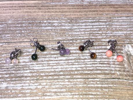 Strieborné napichovacie nausnice,