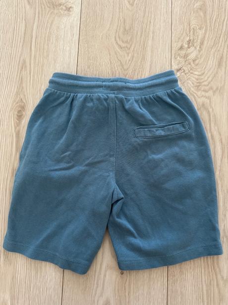 Kraťasy, reserved,128