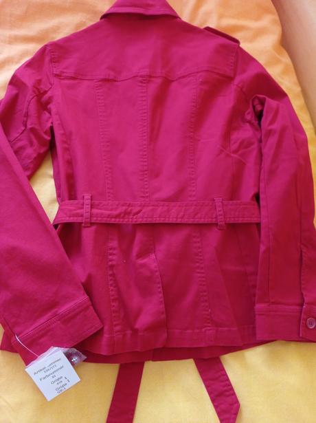 Červená nepodsita bundička 38, 38