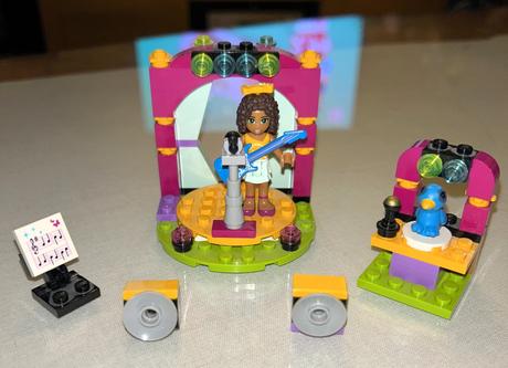 Lego friends - andreino podium - komplet,