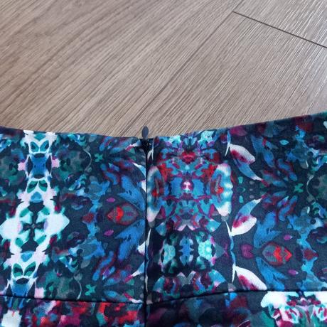 Elegantná sukňa xs, xs