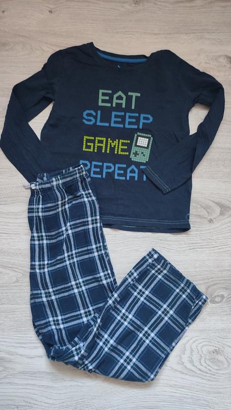 Pyzamo, pepperts,134