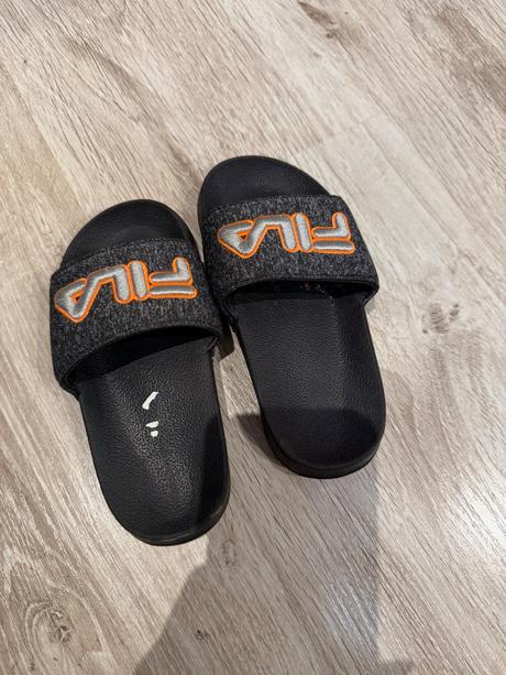Šľapky fila, fila,25