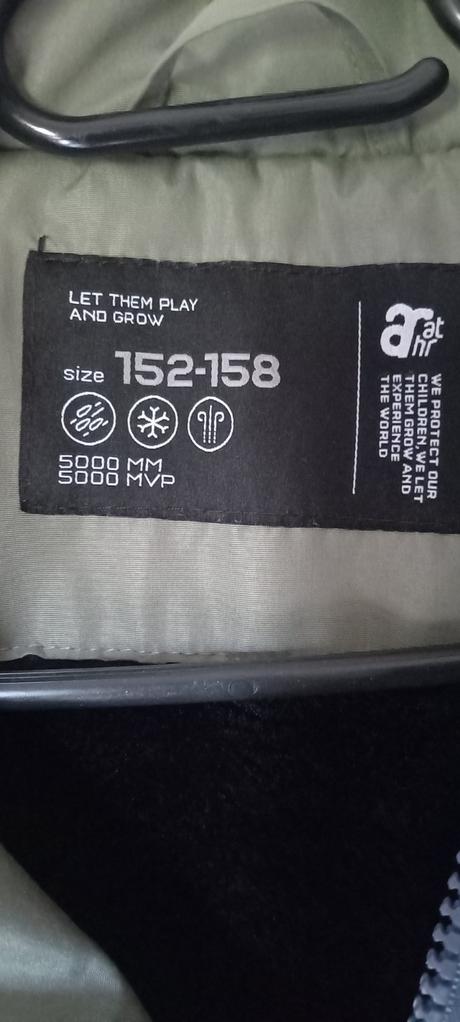 Zimna bunda 152/158, 152