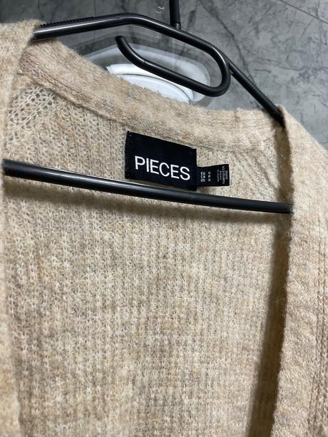 Pletený kardigan pieces, s