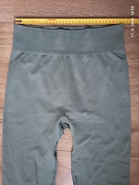 Športové legíny s/m (už s poštou), primark,170