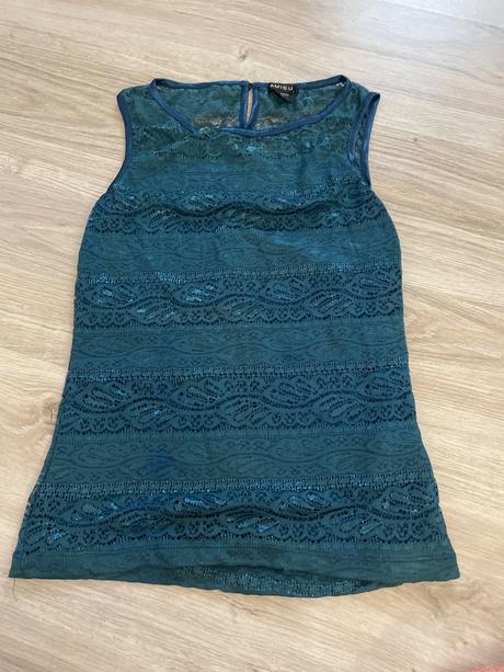 Modrý čipkovaný top, amisu,s