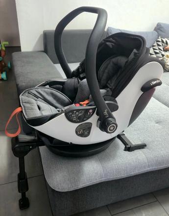 Kiddy evoluna i-size 2 spolu s isofix base, kiddy