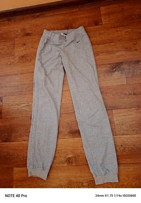 Dámske nike tepláky, nike,xs