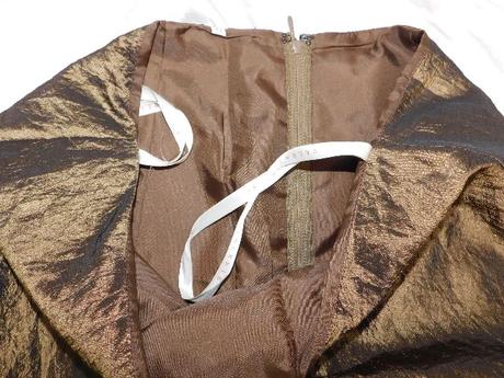 Luxusny komplet na spoločensku udalost, 42