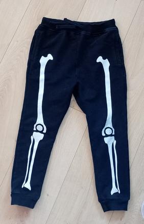 Tepláky, zara,122