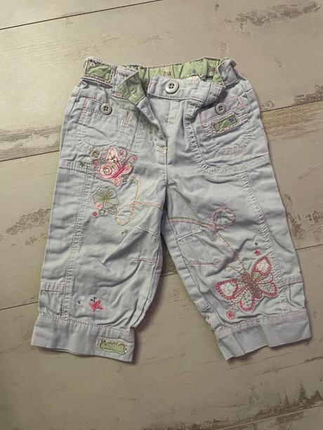 Motylikove nohavice, next,74