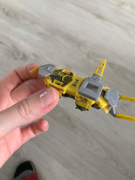 Interaktívny robot hexbug, 