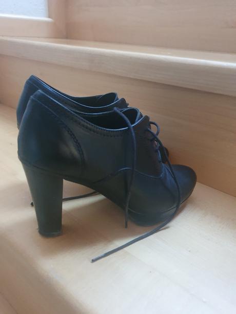 Tommy hilfiger, wojas, ccc, lambert, 36