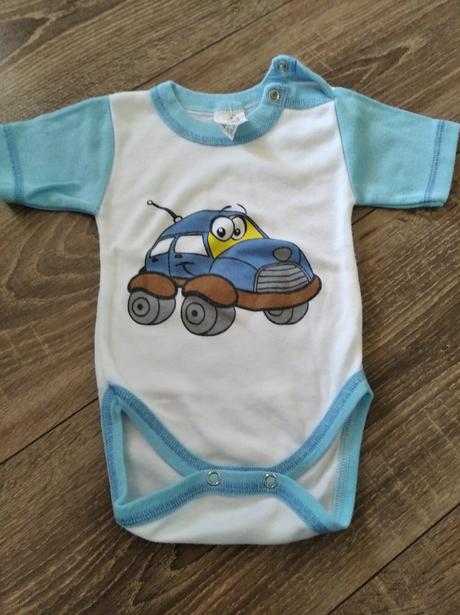 Body s krátkym rukávom v.68, 68