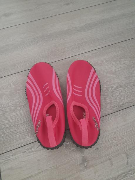 Topánky do vody, 31