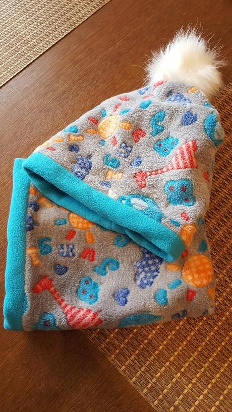 Čiapka a nakrcnik, 104