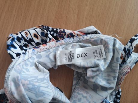 Motýlie plavky s volánom, lindex,128