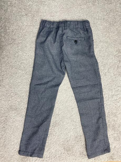 Slušné nohavice v top stave, 110