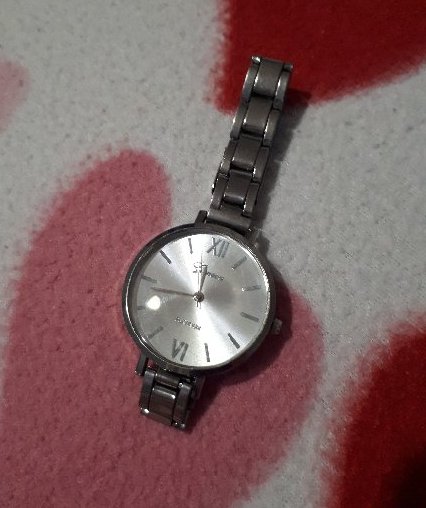 Dámske elegantné hodinky, 