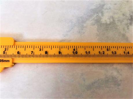 Posuvné meradlo / šublera, 